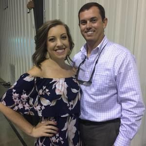 Meet your Posher, Courtney